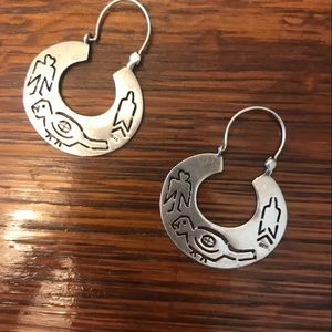 Round pierced Sterling Silver Earrings